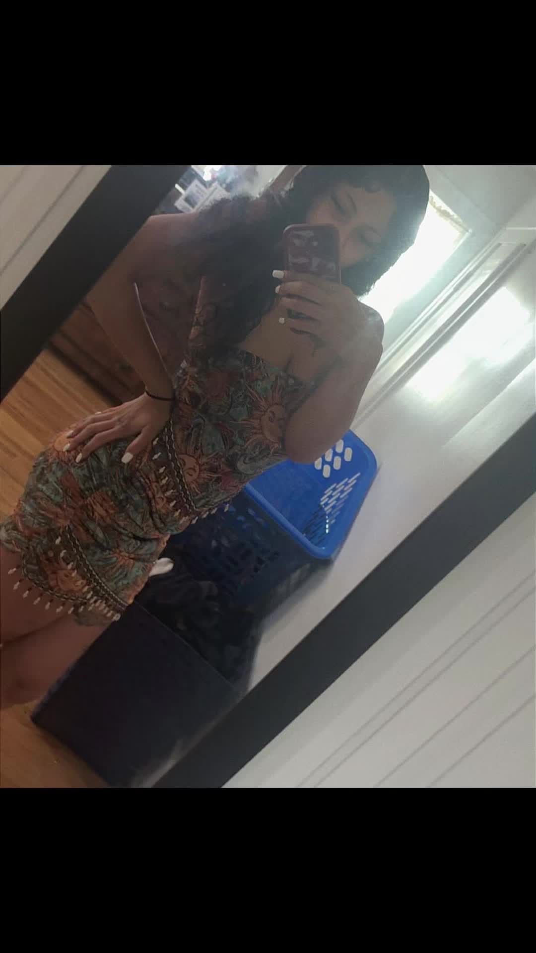 @riley_2hot4u