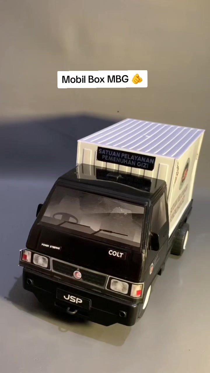 @AR27 TOYS