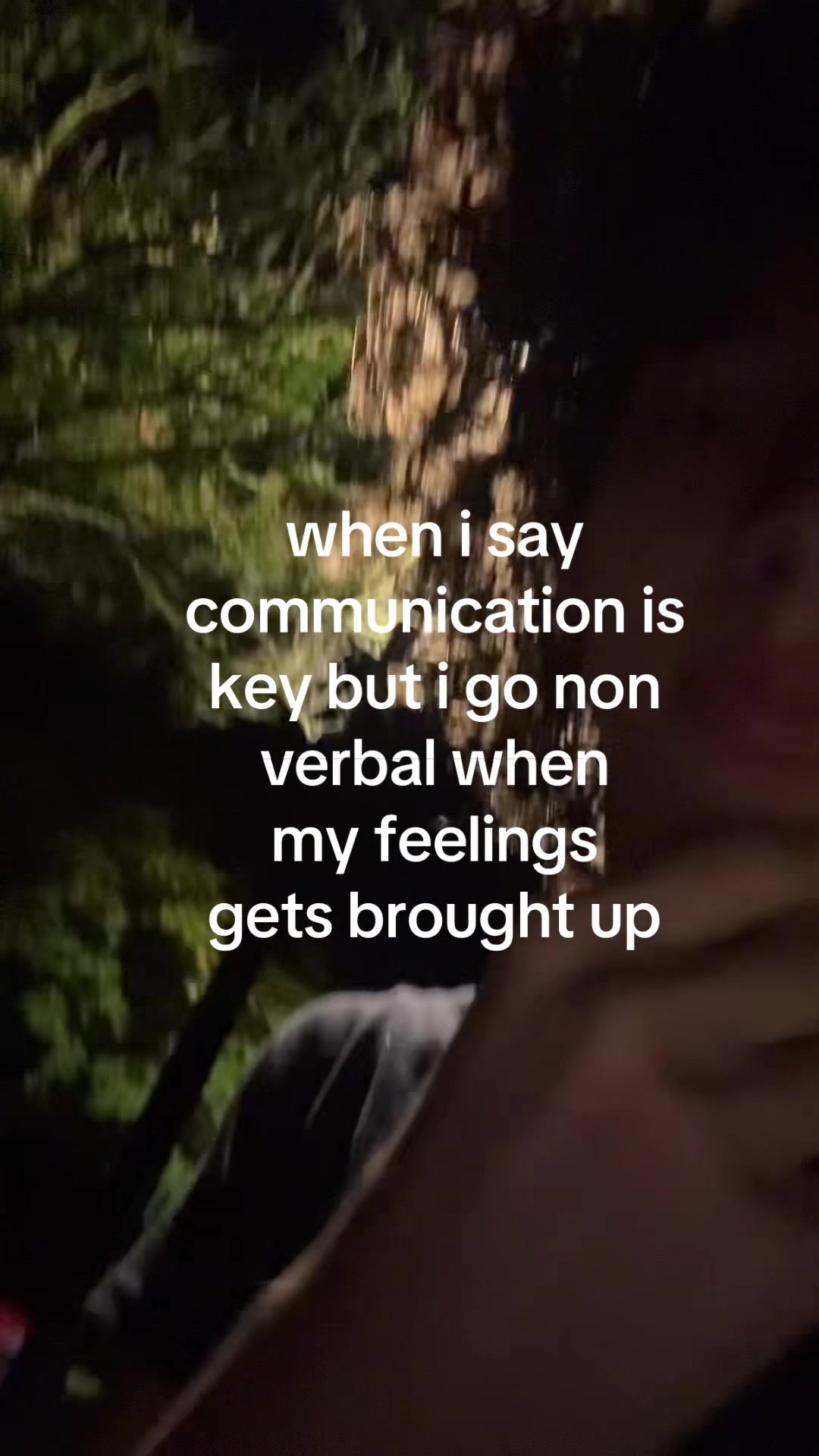@︎