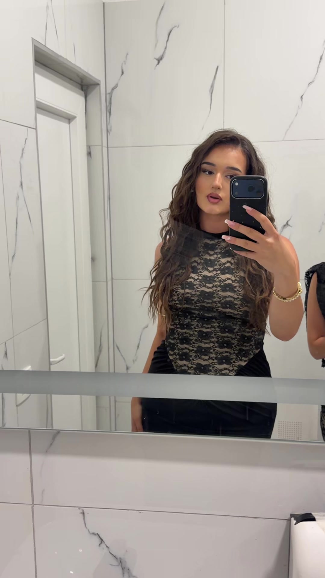 @Aulina Hajdari