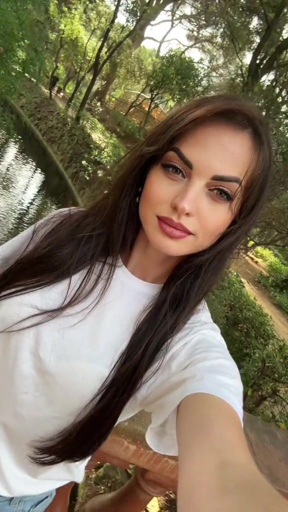 @Alina Elena156