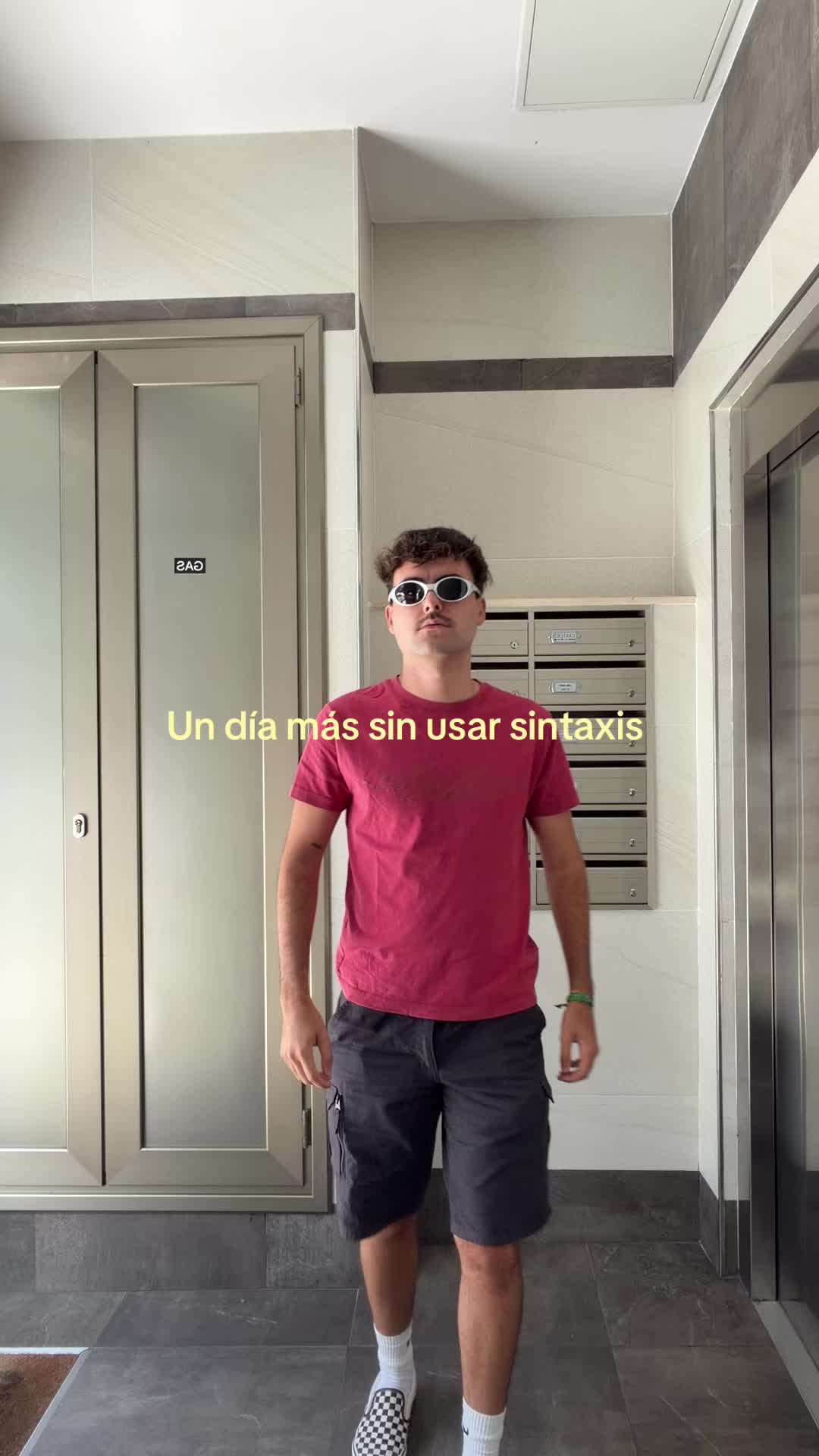 @Alvarocdlv
