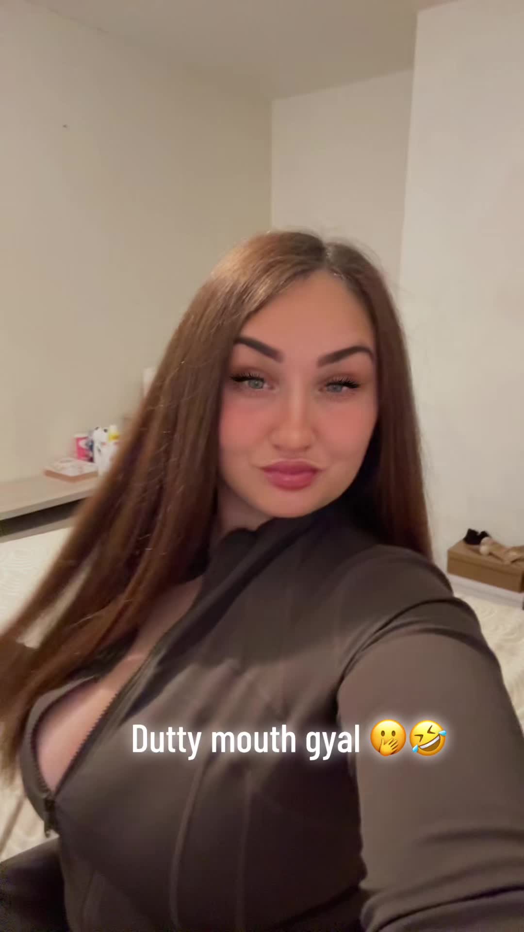 @BigMamaAmbz👸🏼444😇