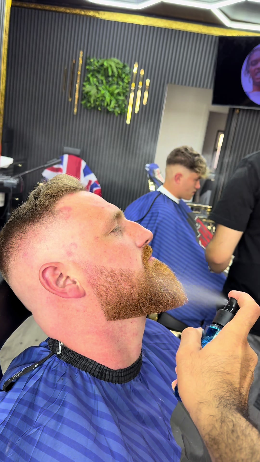 @Lin's Barbershop stalham