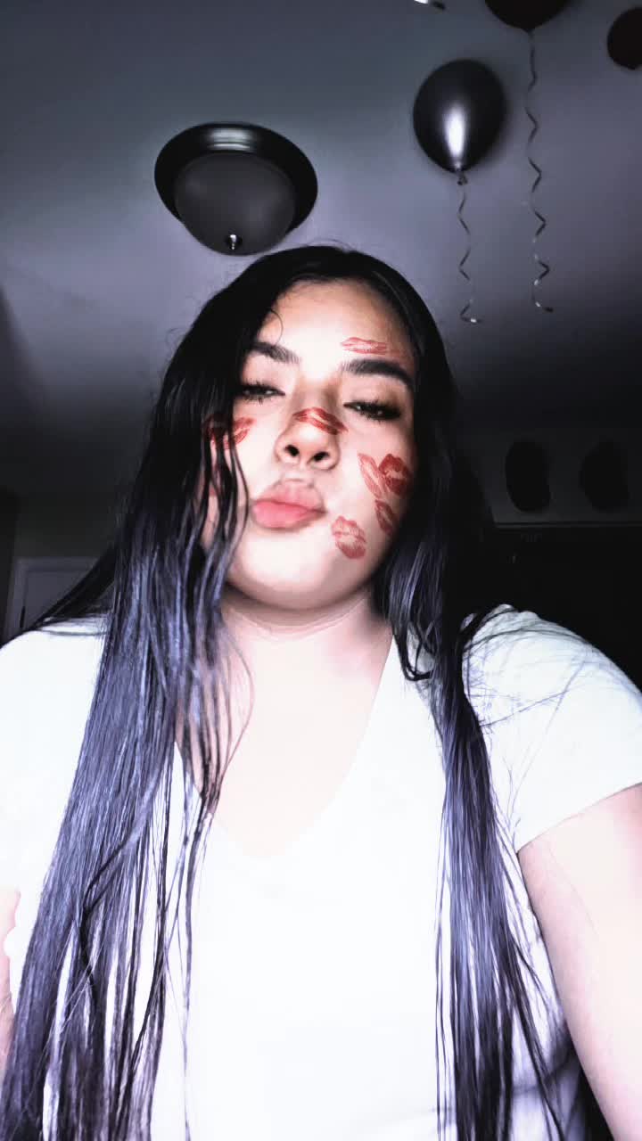 @Montse🍒❤️🔥