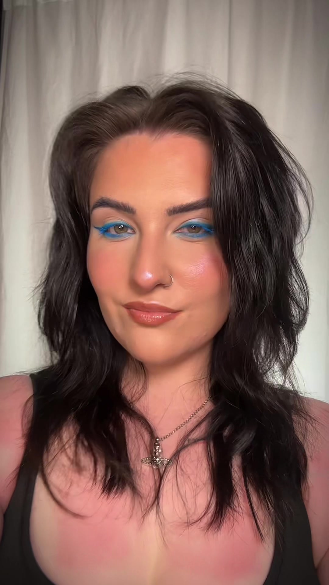 @Makeupby_ESC