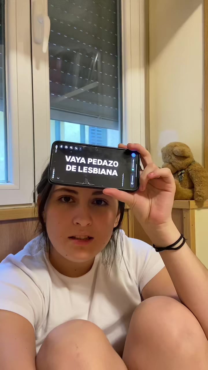 @elena