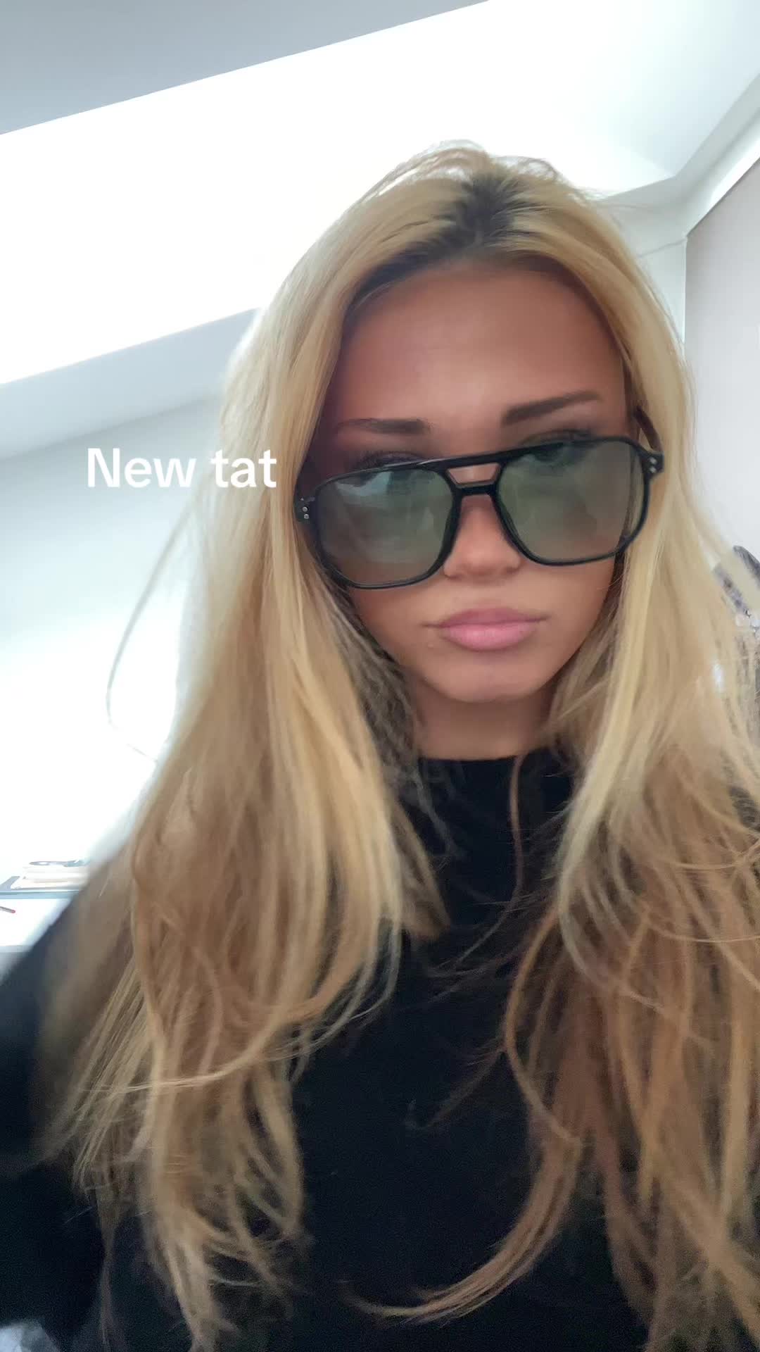 @Bella