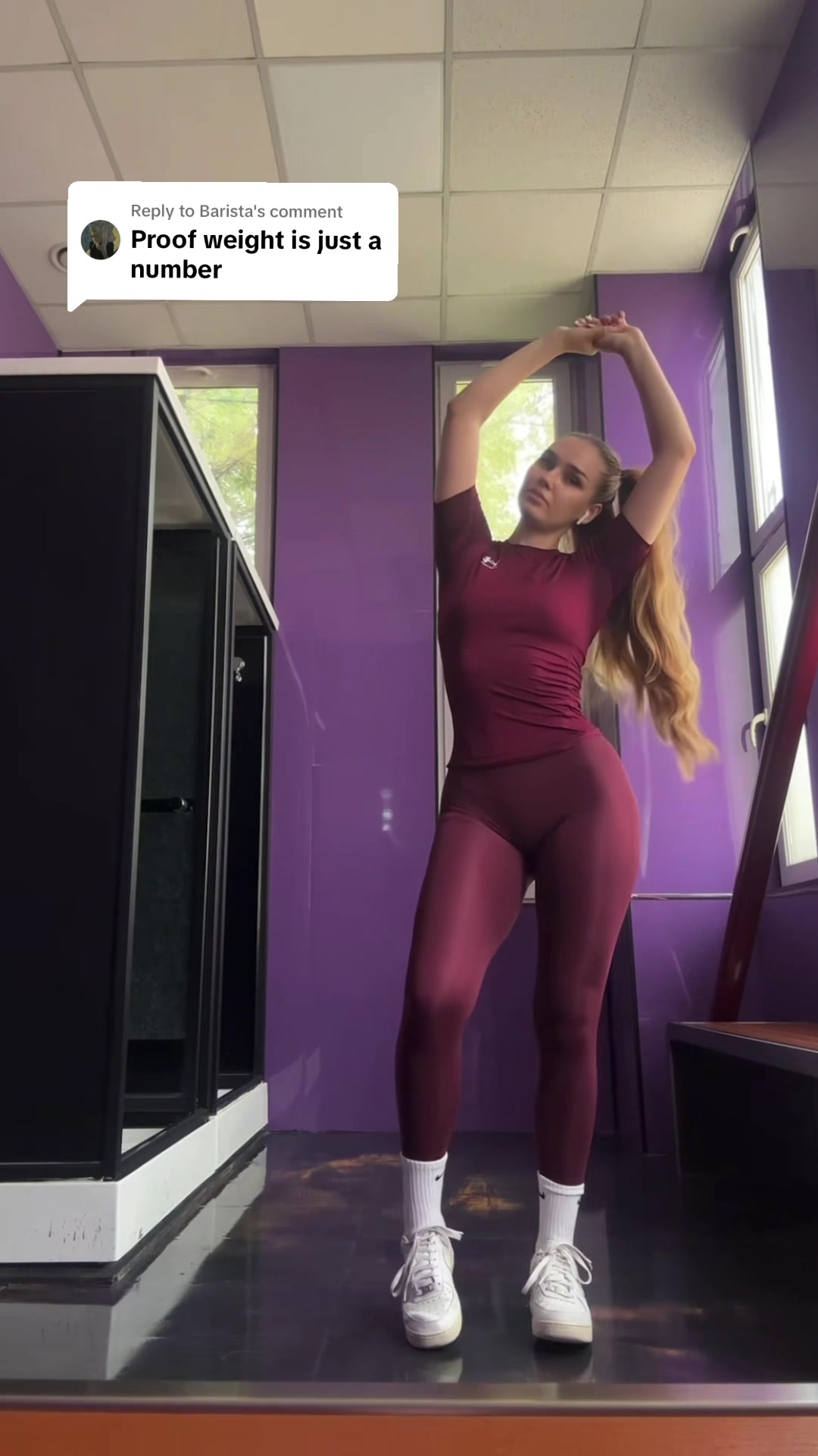 @larisaa