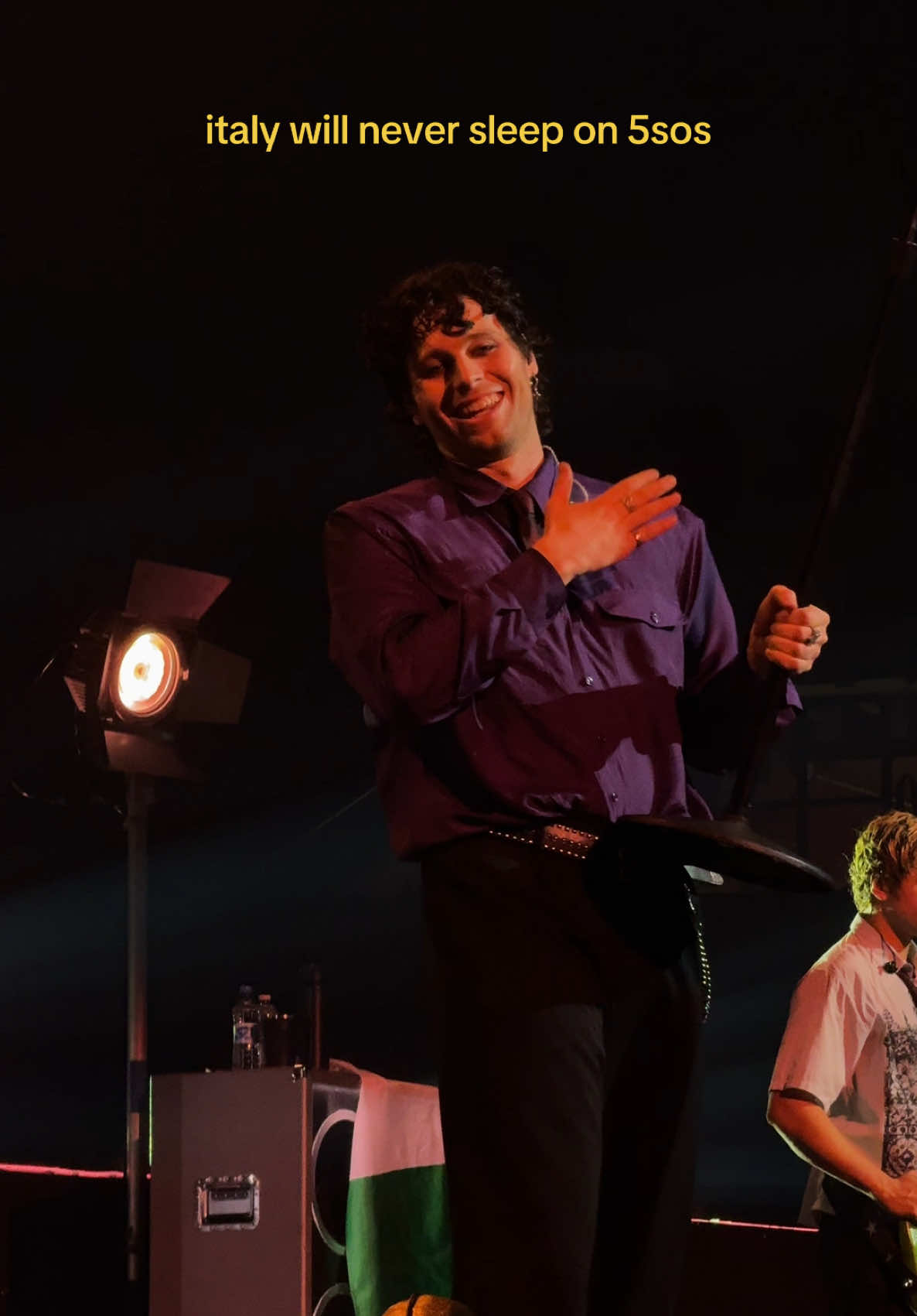 @lana in milan ⭑ music & gigs