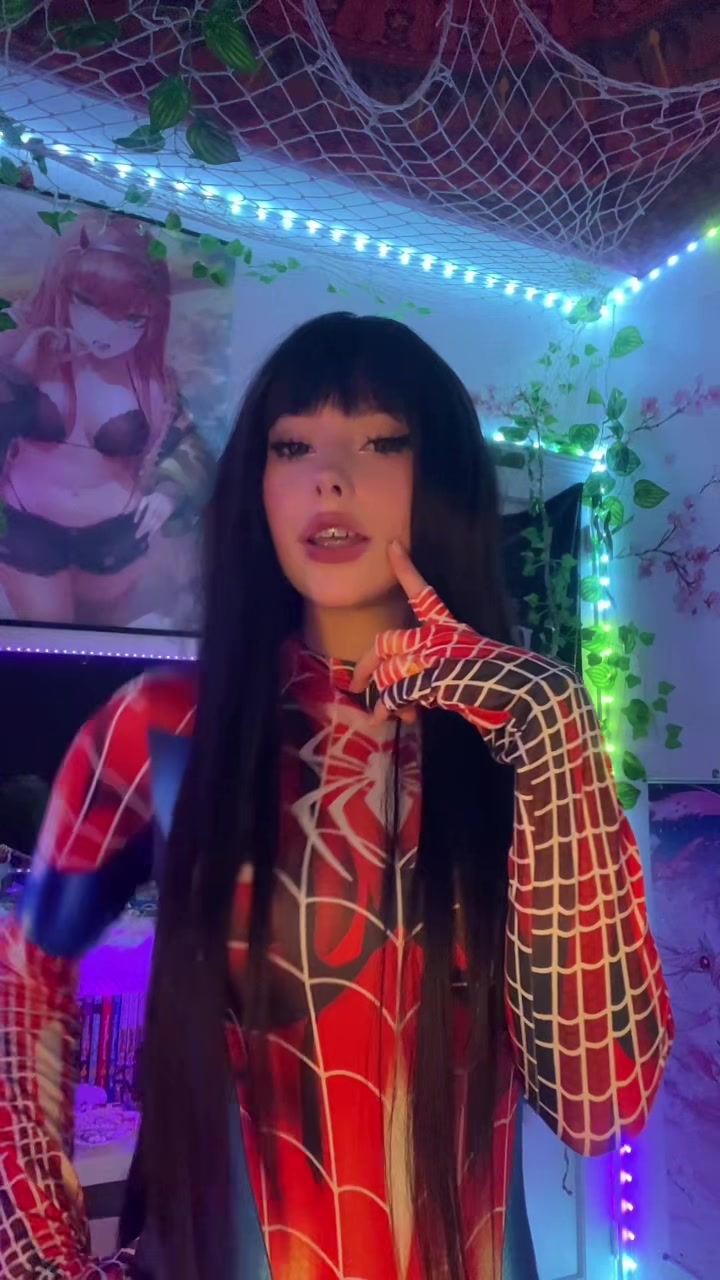 @Ali&eacute;nor 🌺