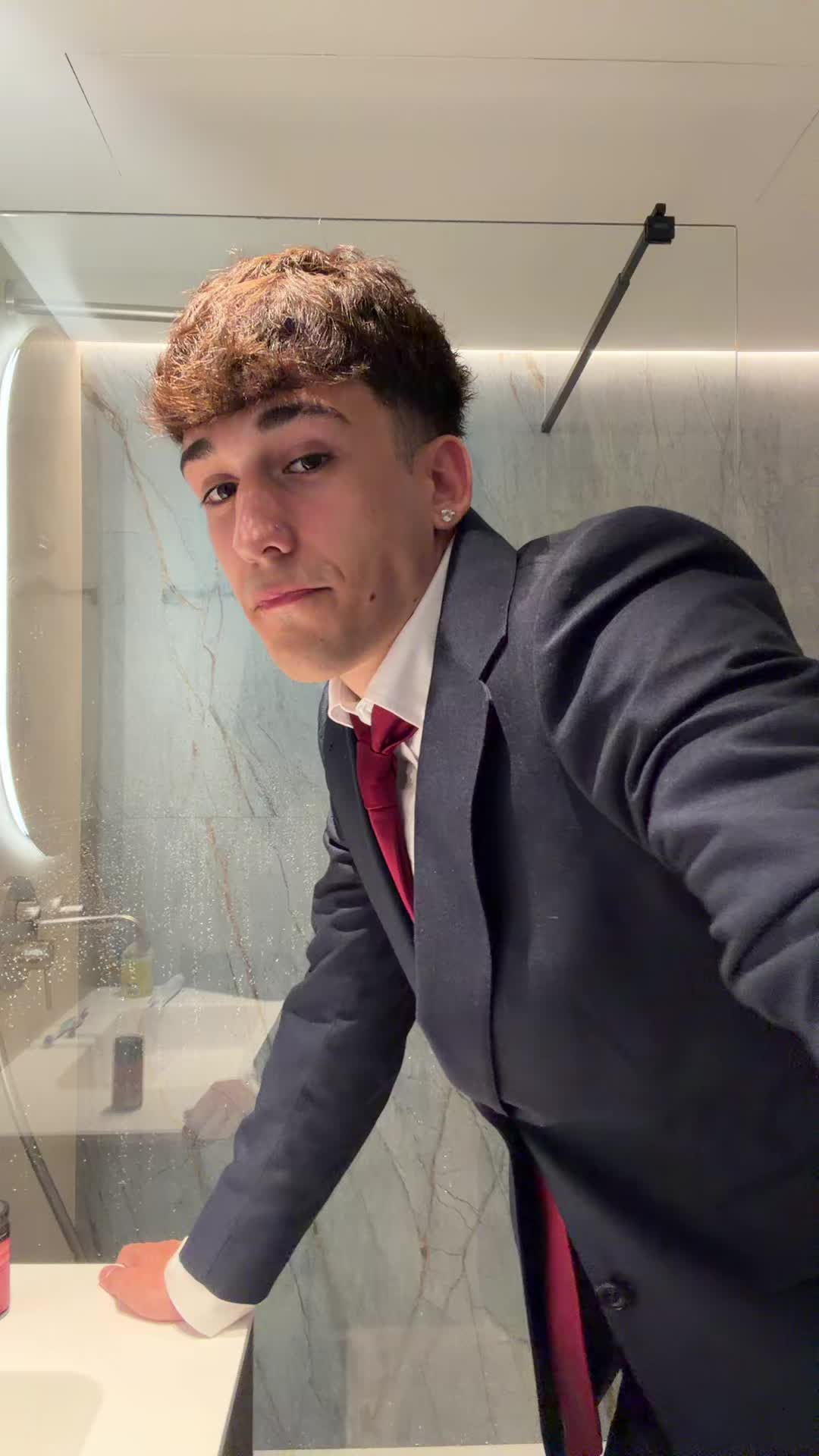 @A👑
