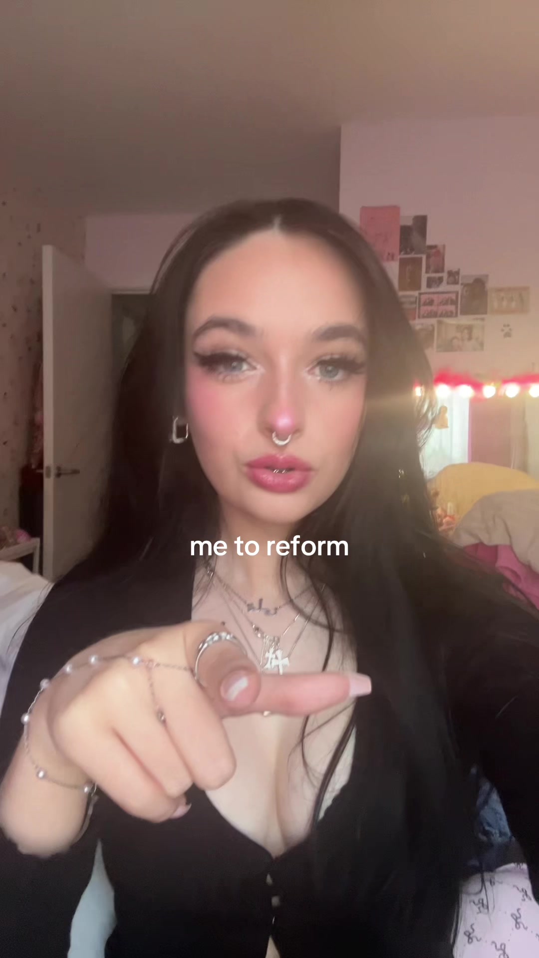 @Hollie 🇵🇸🇸🇩🇨🇩