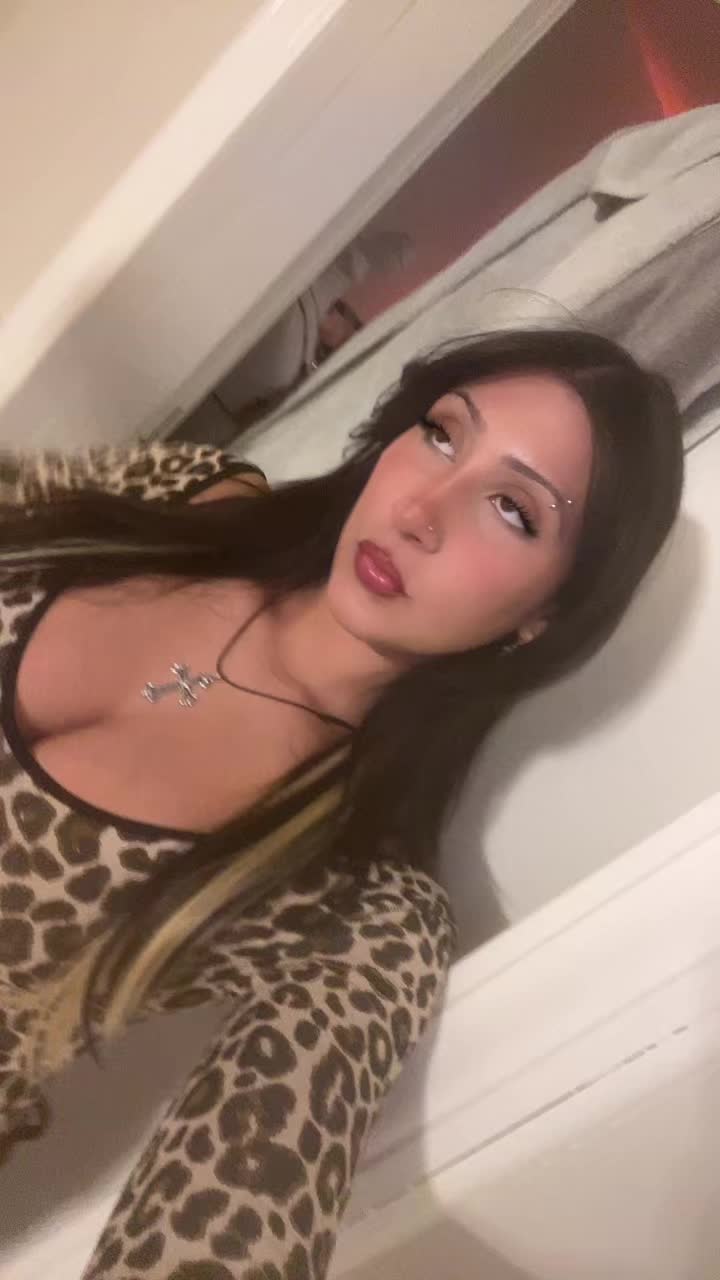 @mayadezzy