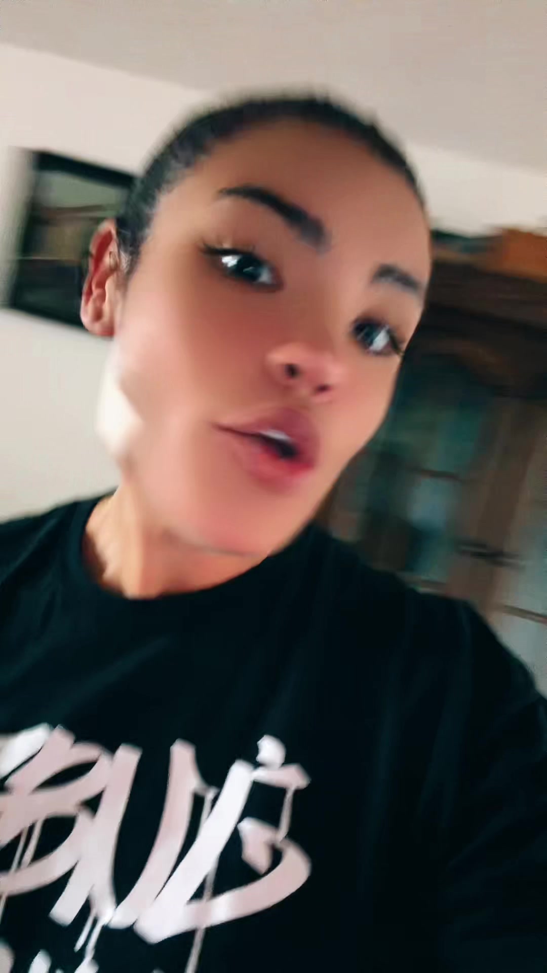 @Ohmykalabee ๐