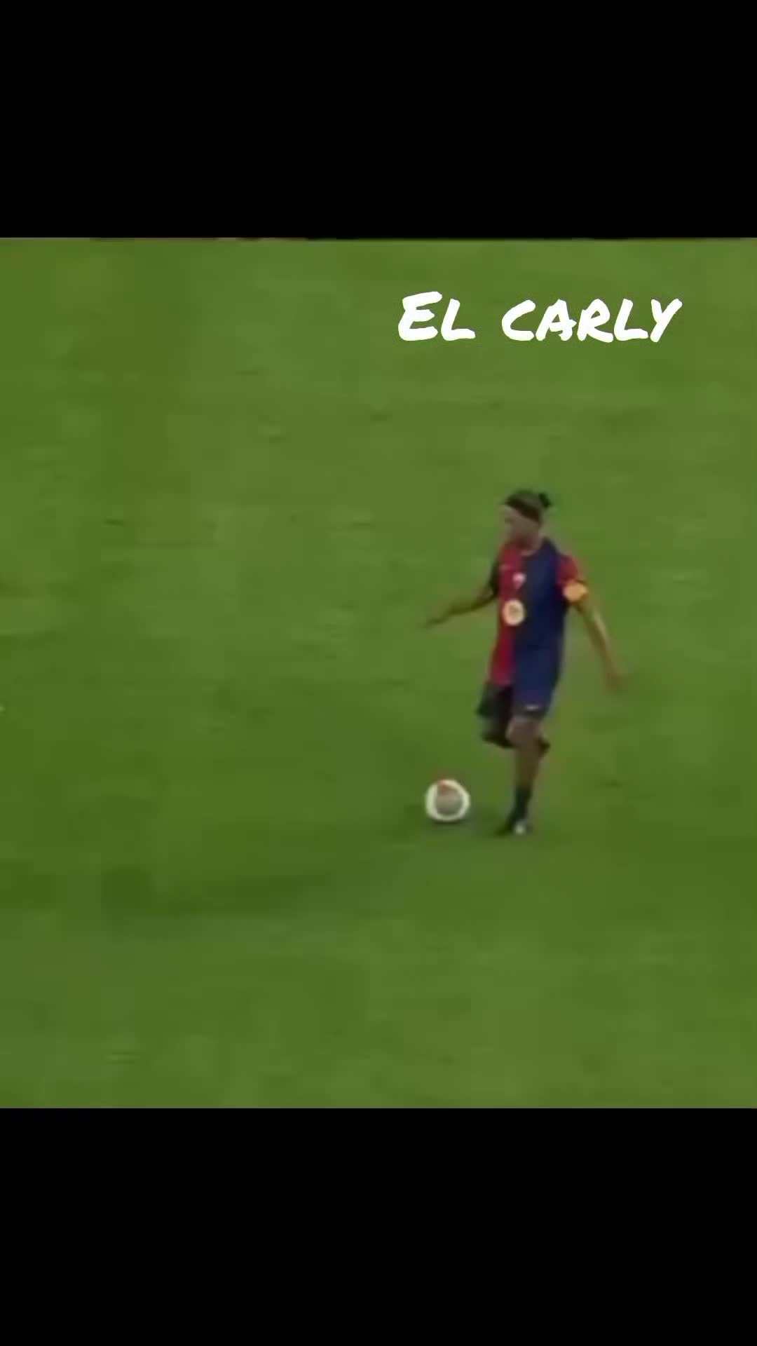 @elcarly