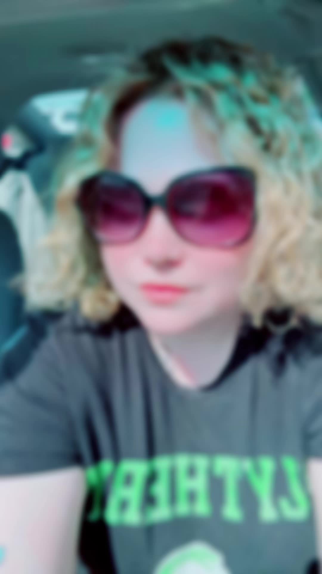 @KingSteph👑🤙🌈