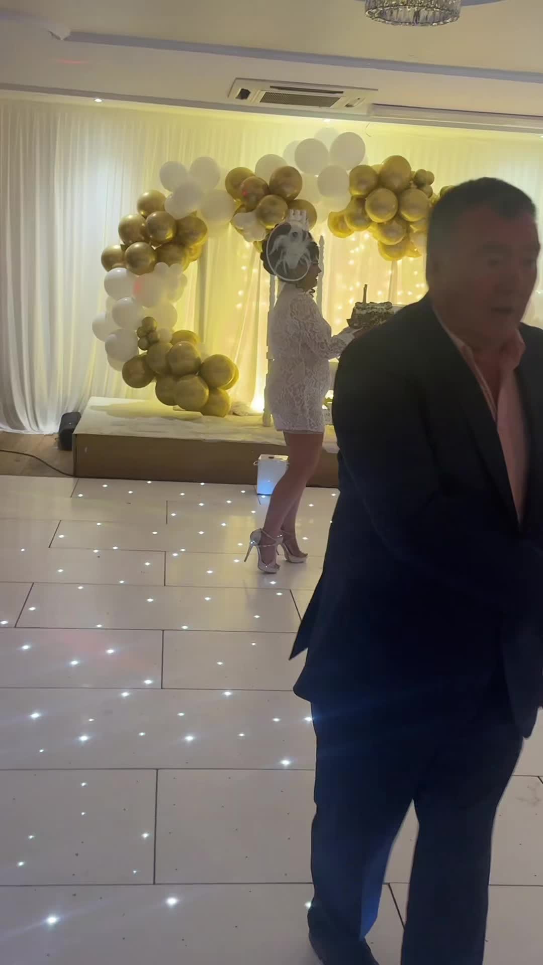 @Royal Bridal Weddings 360 Boot