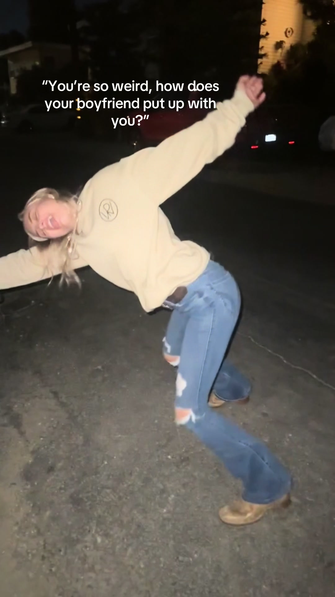 @Chloe