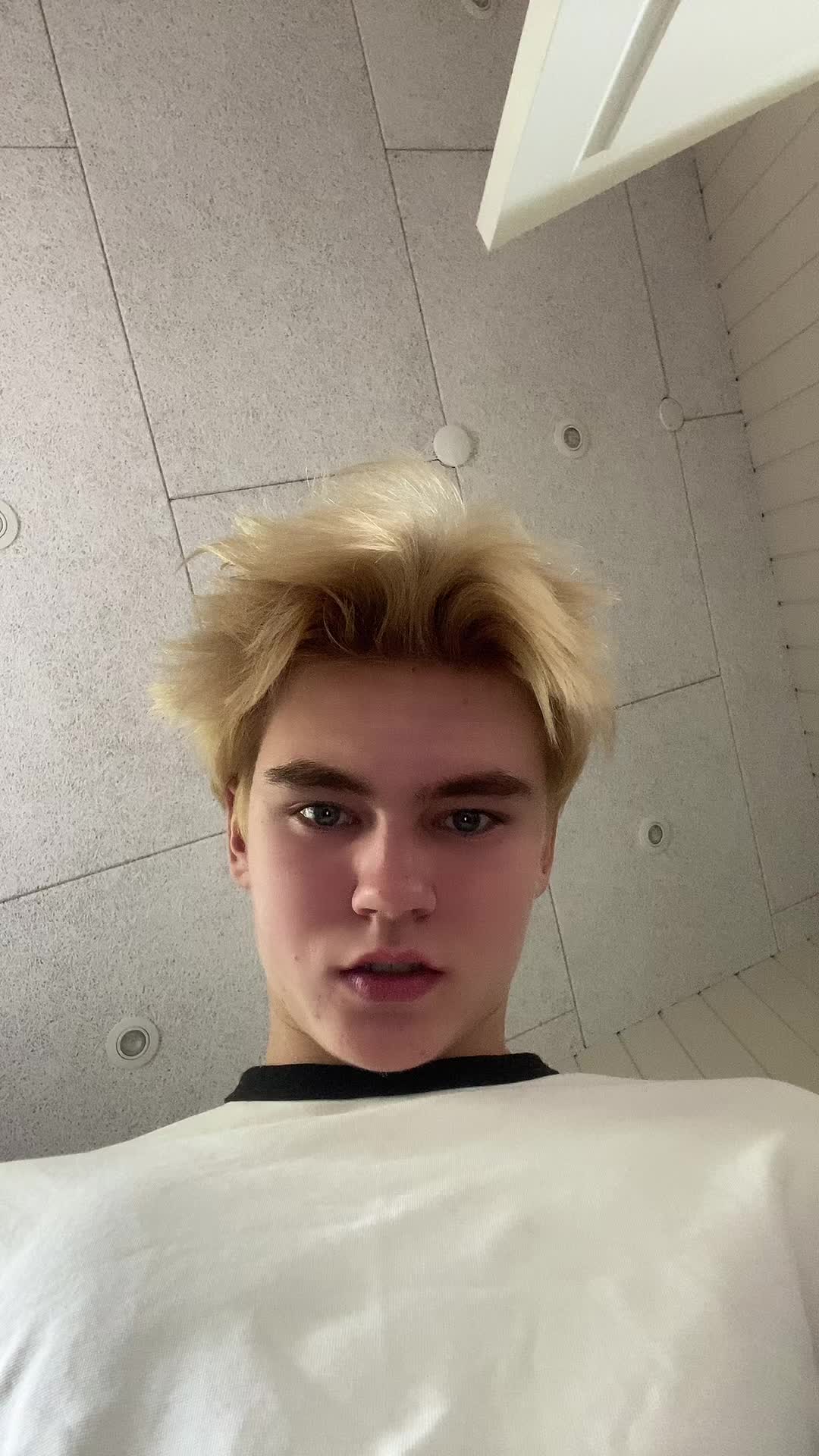 @willibeanz