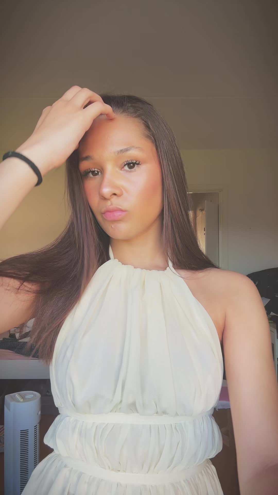 @𝒾