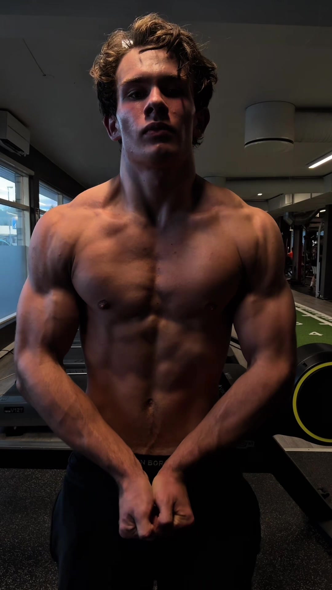 @Ludvikgoesgym