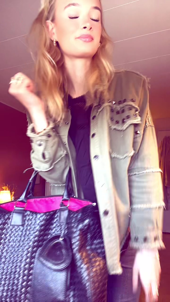 @fridamiikkelsen0