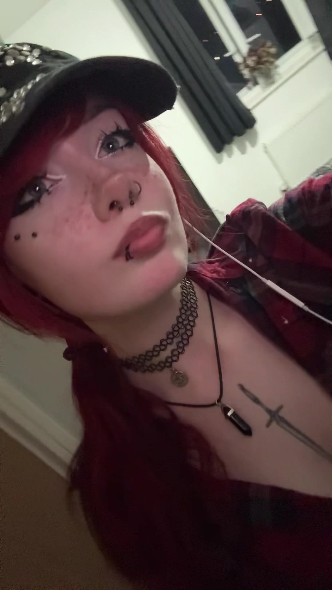 @♰ 𝖑𝖆𝖞𝖑𝖆 ♰