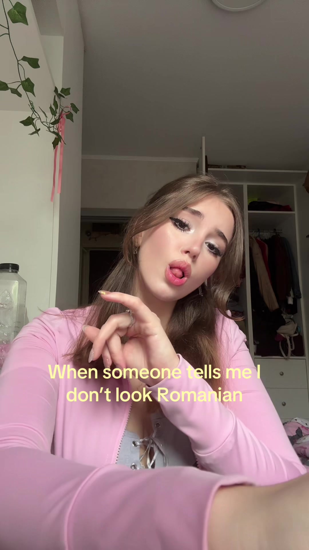 @Miriamisuwu ๐ฐ๐๐ฆ