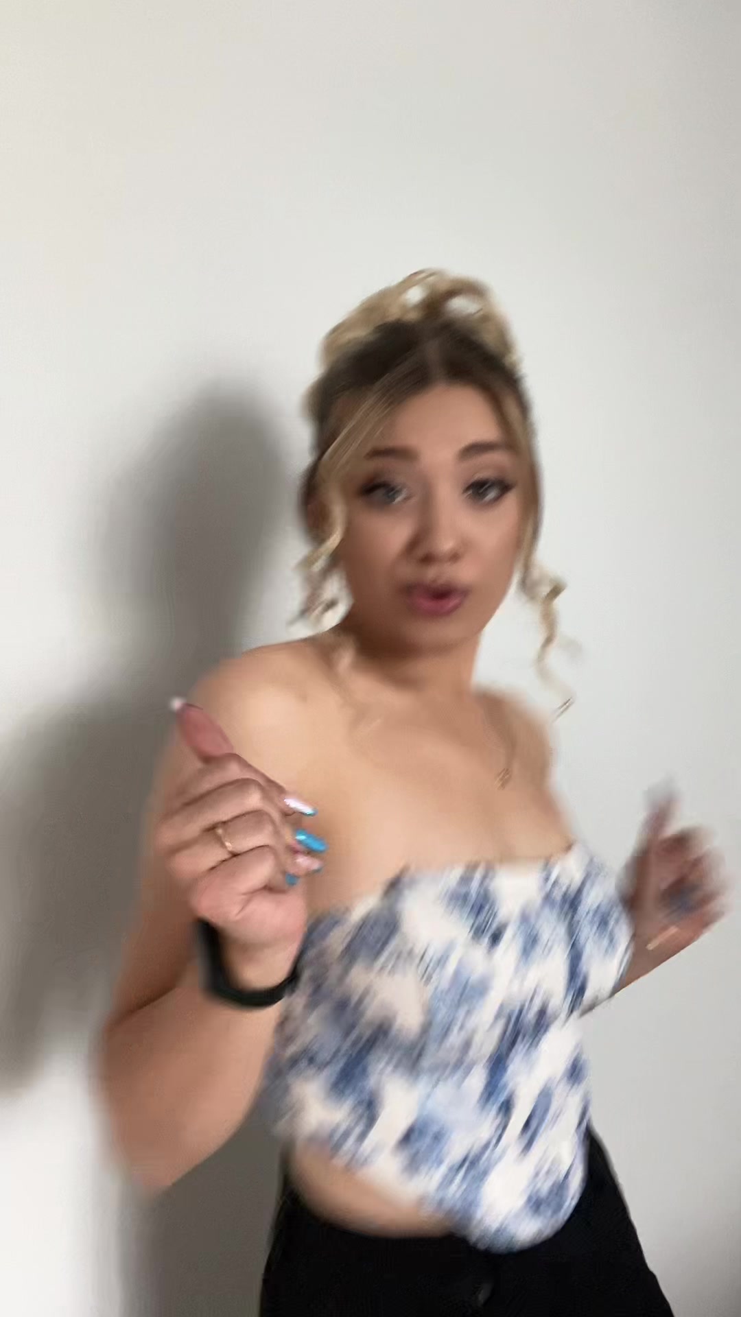 @♡𝓐𝓷𝓱𝓮𝓵𝓲𝓷𝓪 ♡