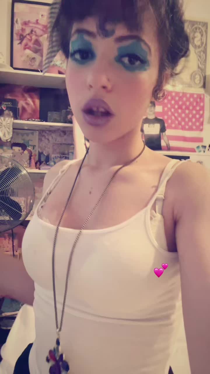 @𝒩𝑒𝓇🍼🧁