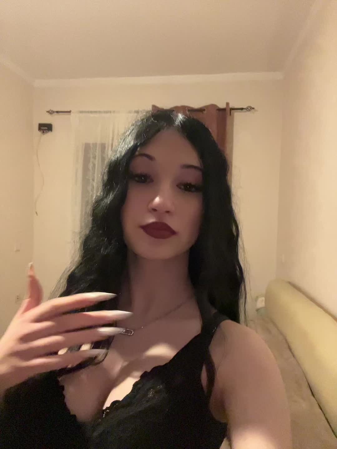 @ℛ𝒾𝒶