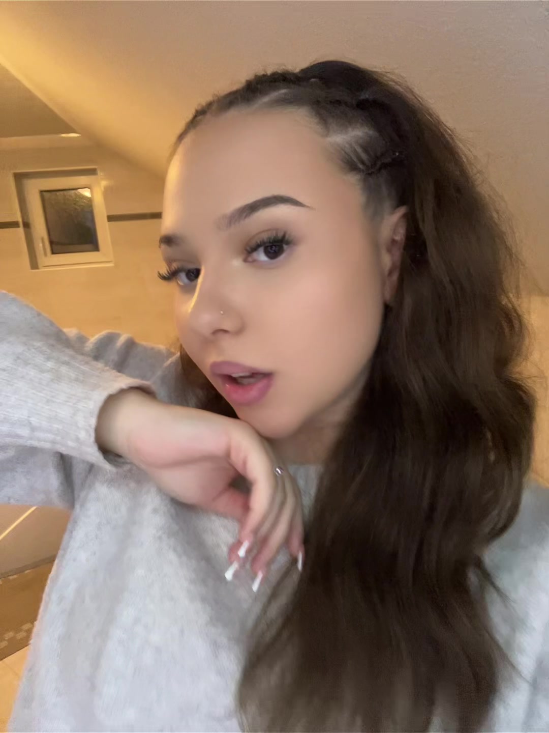 @𝐂𝐡𝐢_𝐚𝐫𝐤𝐚𝐚🌸🤍