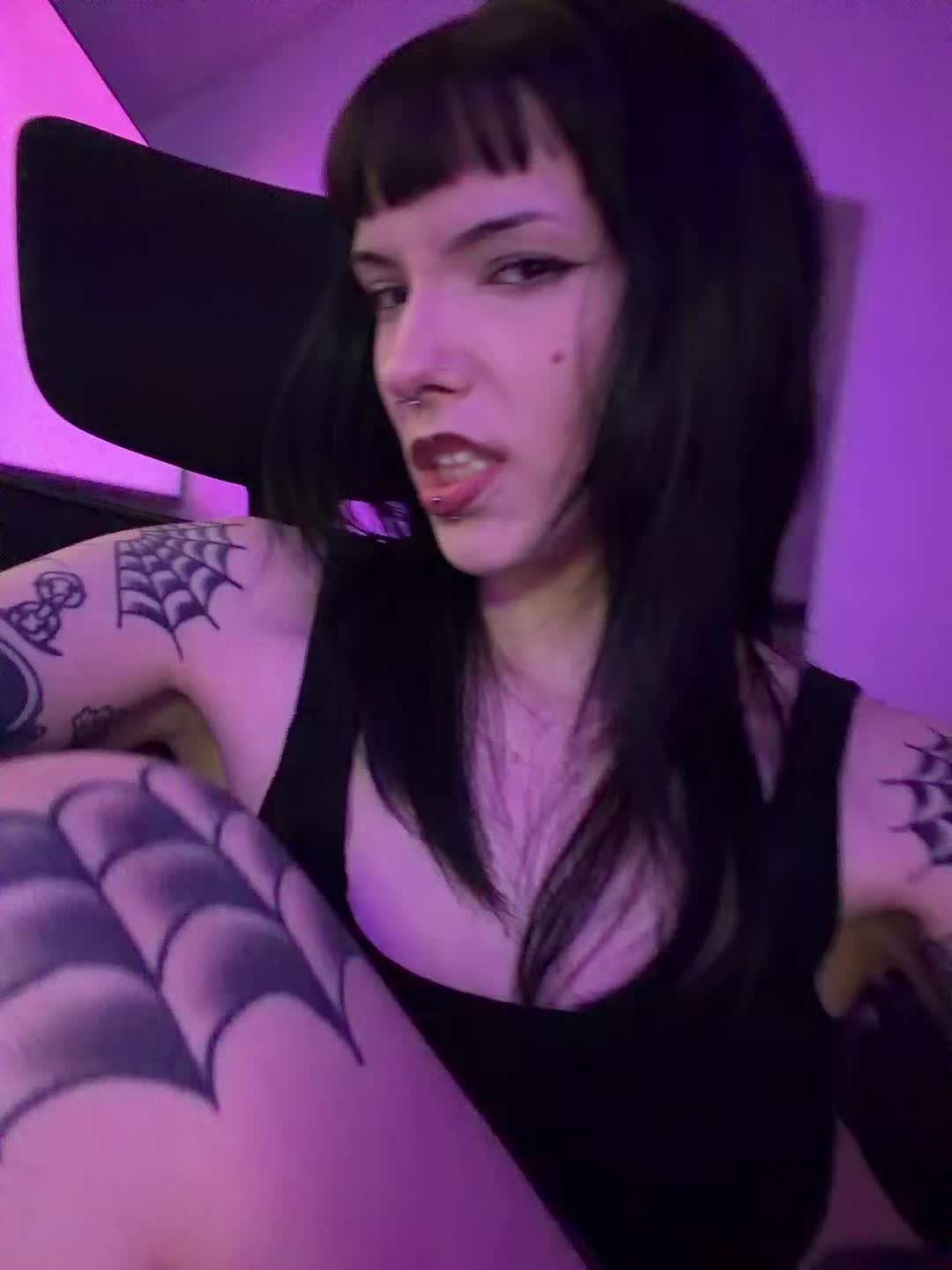 @chloe ⎕