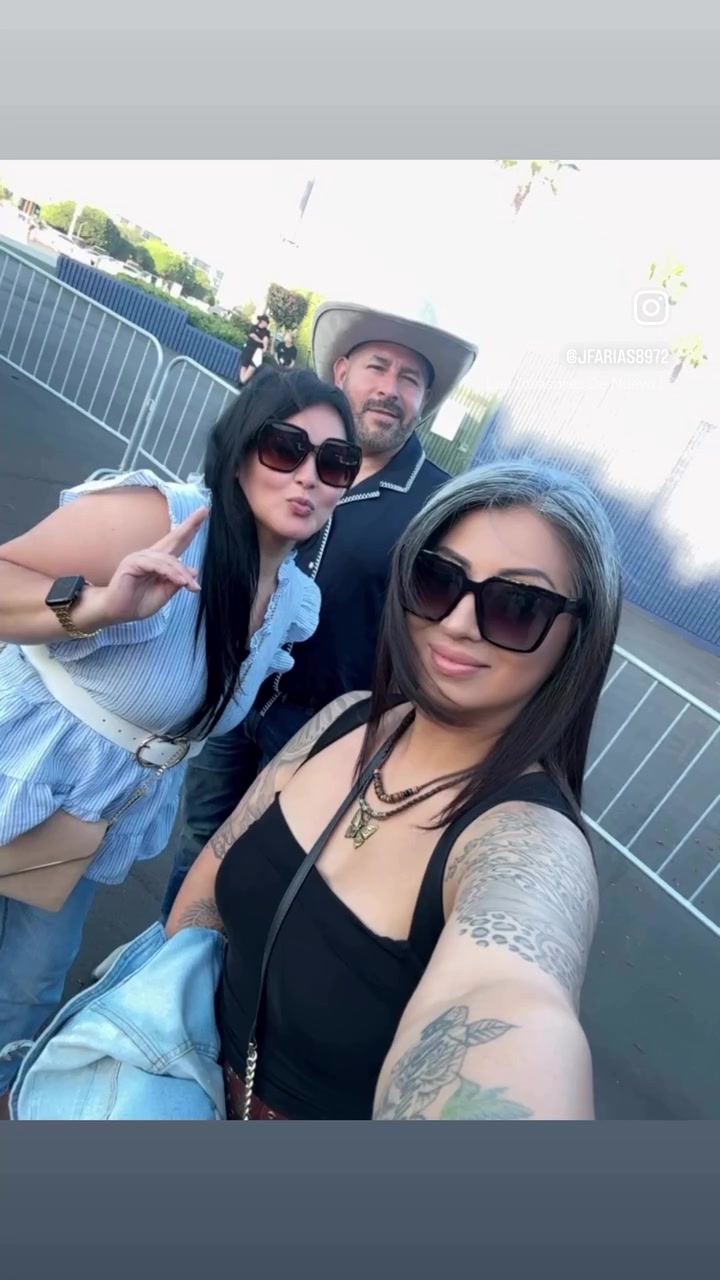 @Alicia Farias659