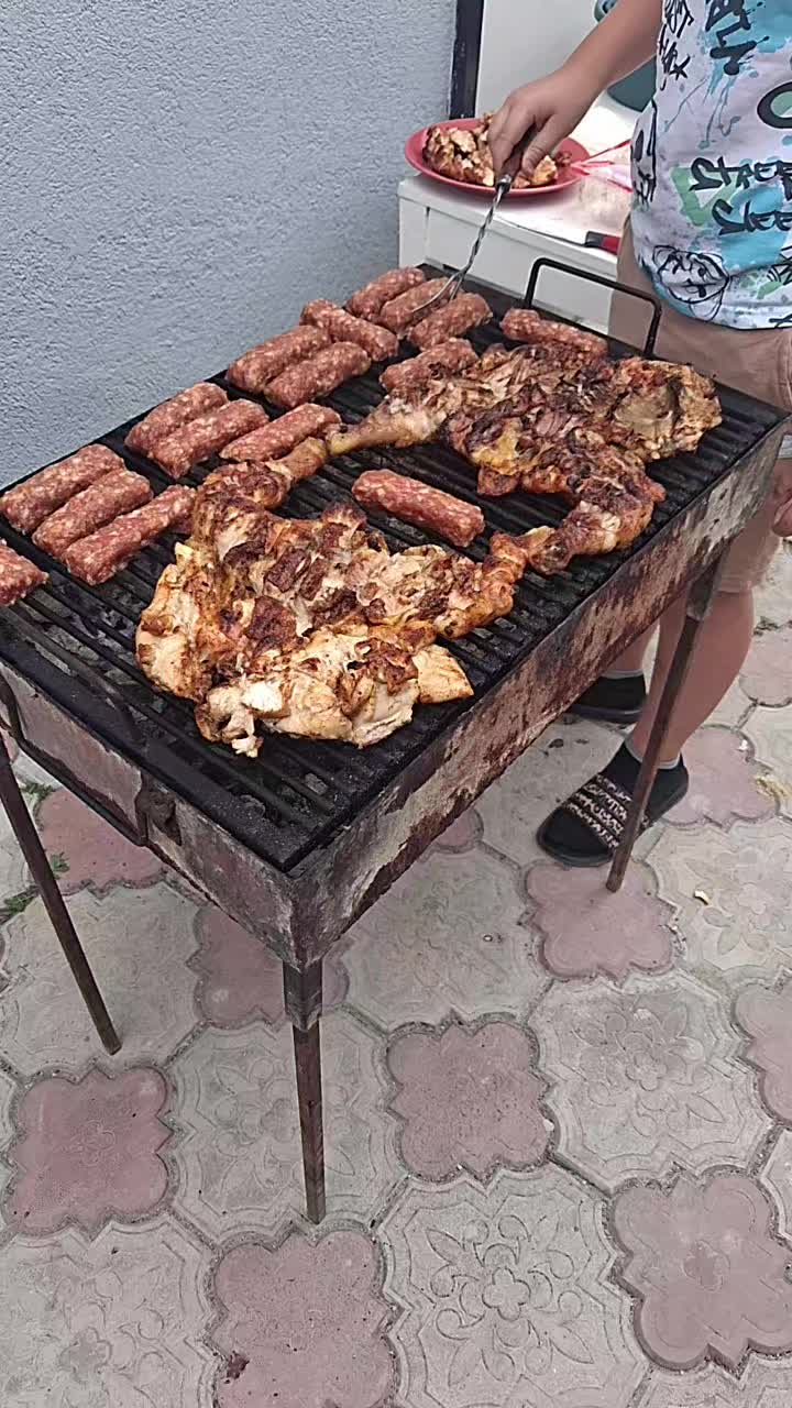 @Lau_Ralu