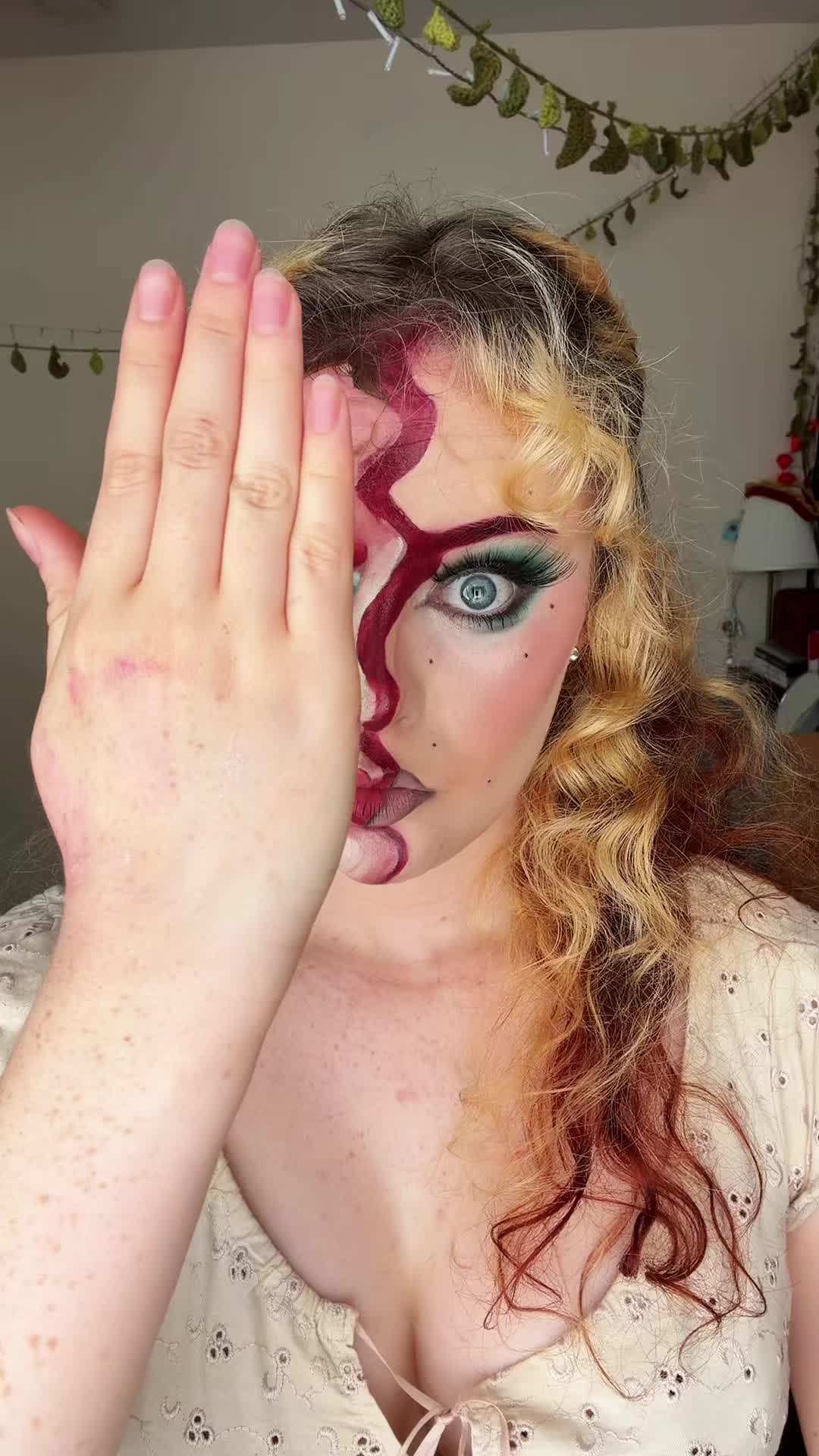 @Smolly