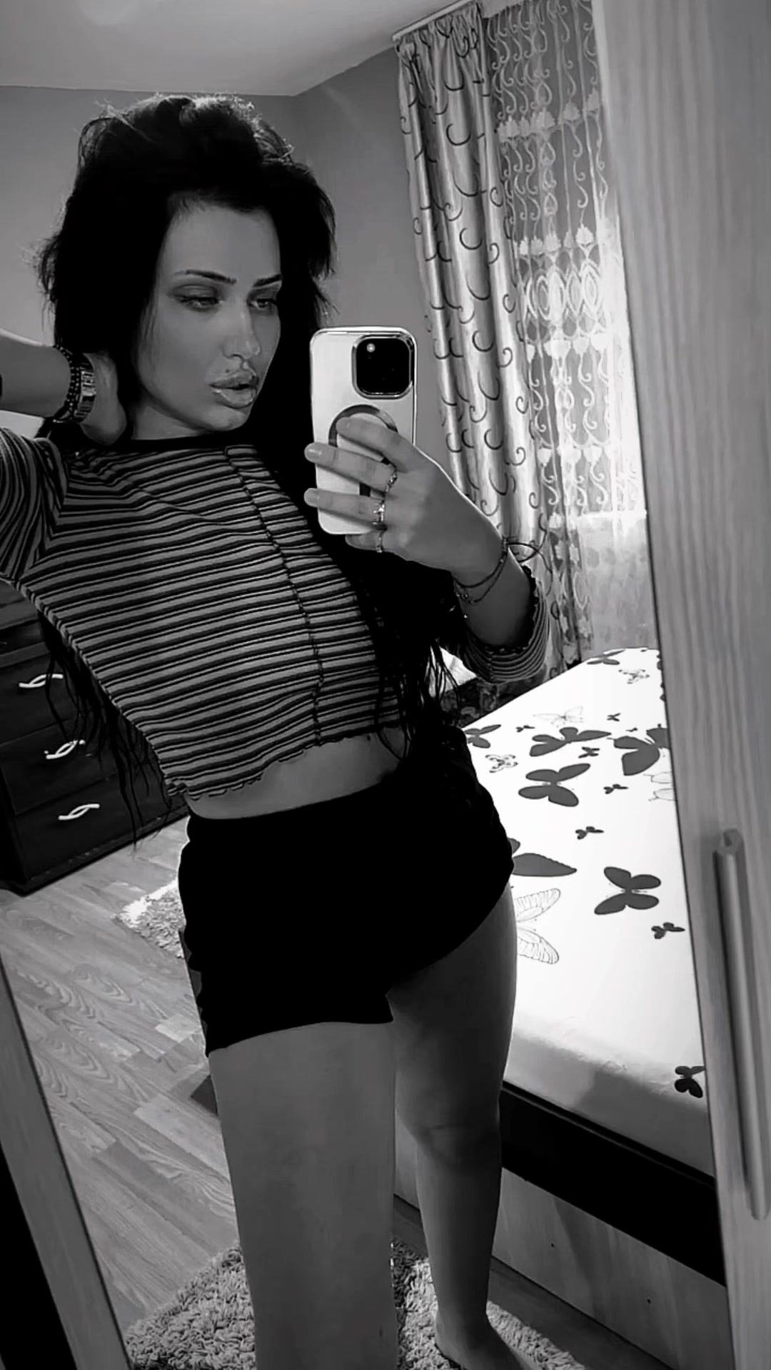 @Alexandraaa