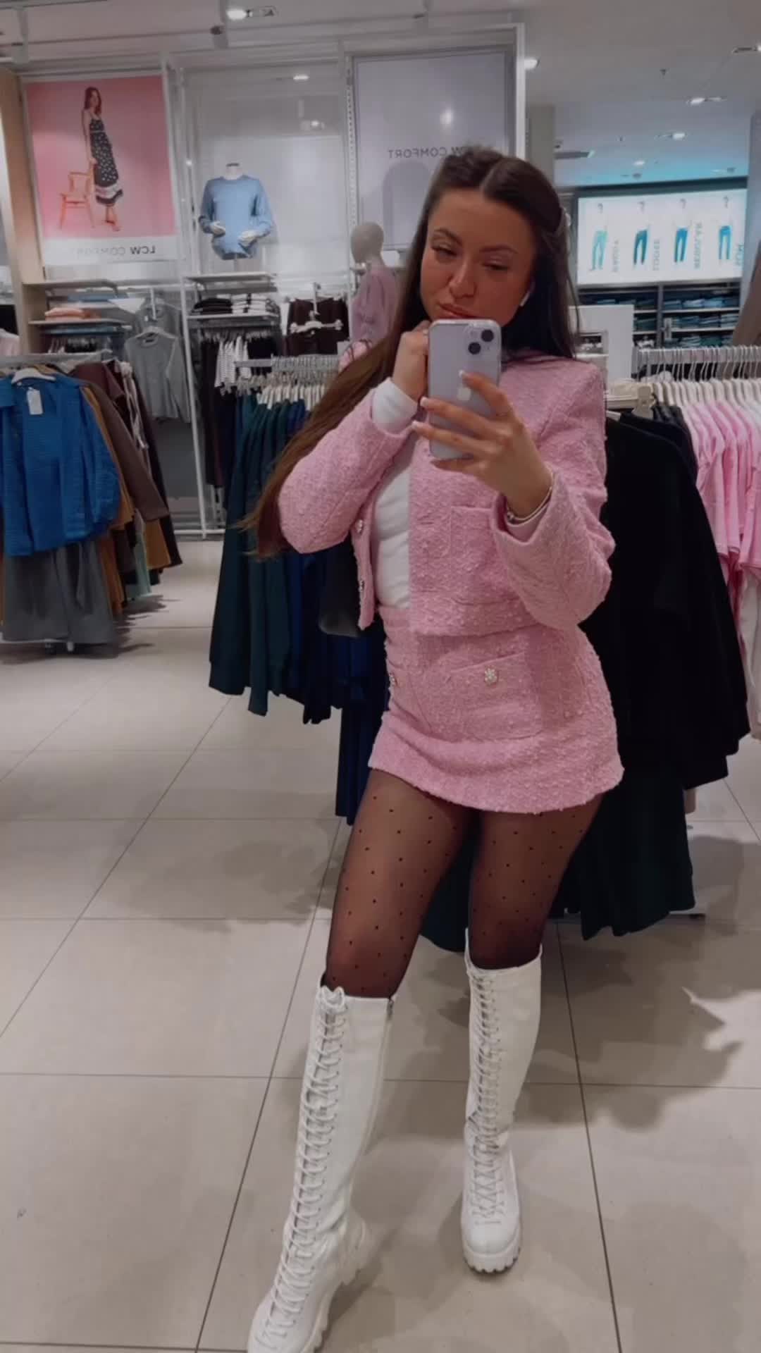 @Barbie 🎀