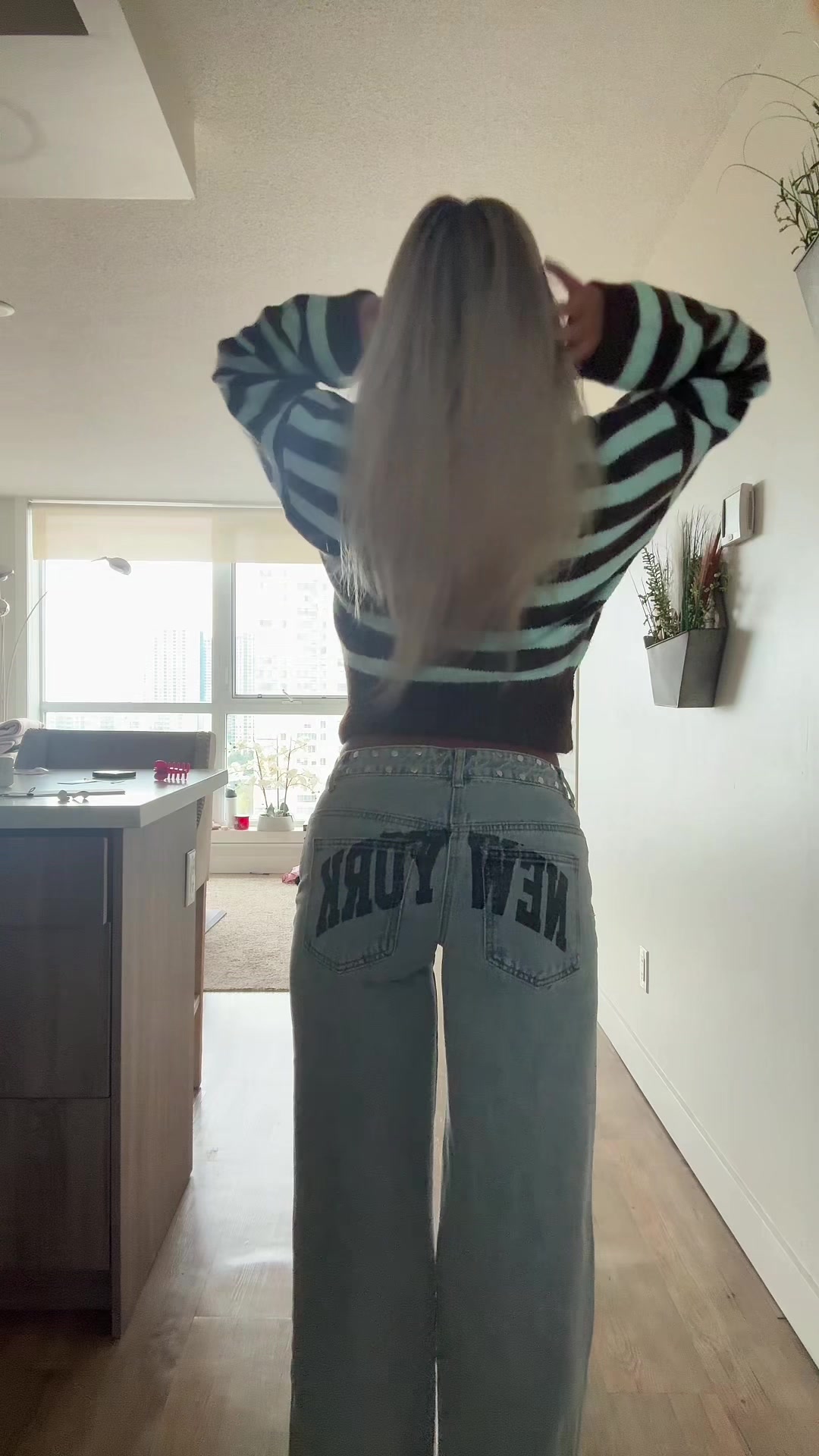@VILDA 🦋🥥🐬🩵