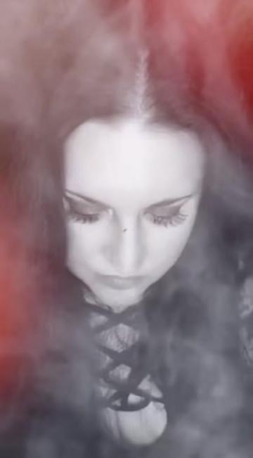 @🦇🥀𝕭𝖊𝖑𝖑𝖆𝖉𝖔𝖓𝖓𝖆🥀🦇