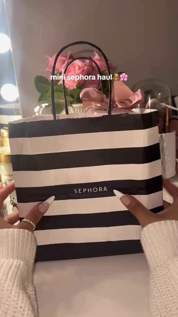 @Miss Princess Kittyy🛍️🎀✨