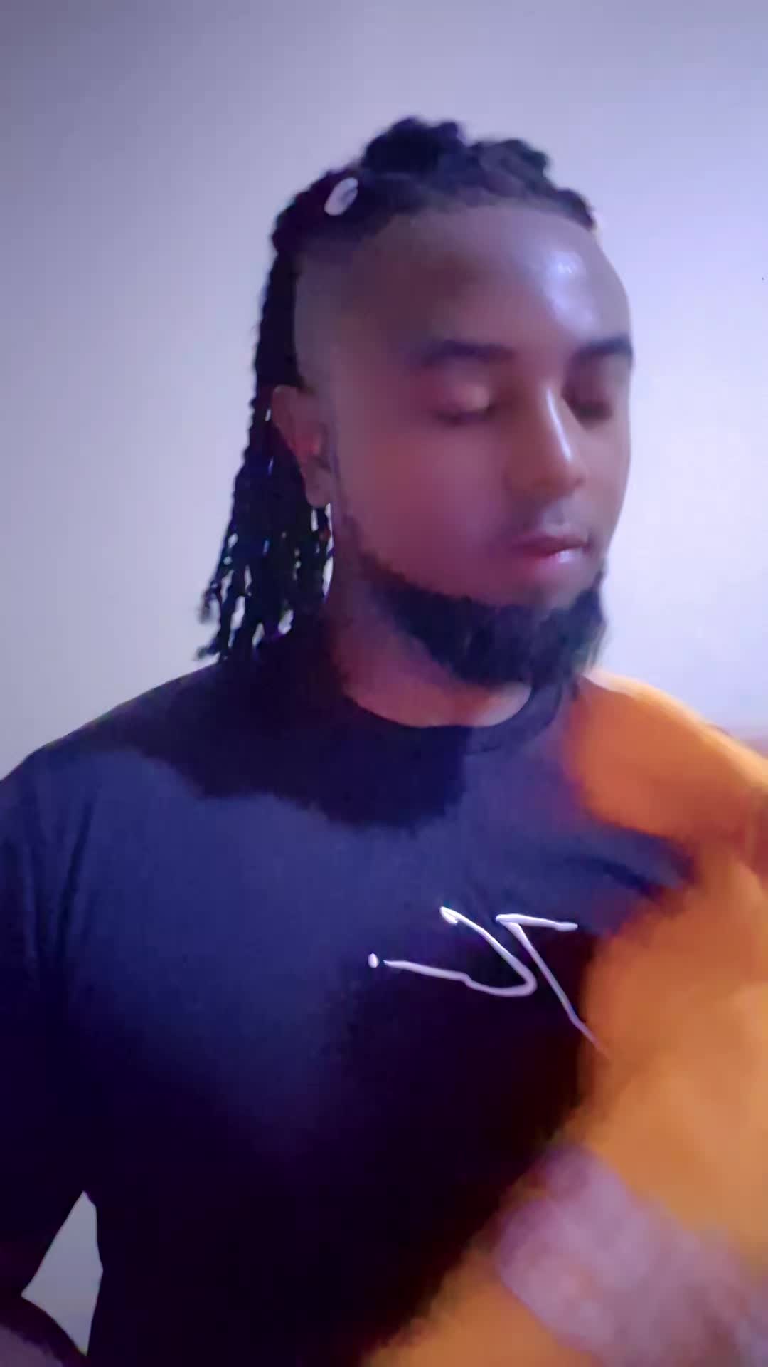 @𝕄𝕒𝕟𝕟𝕪 𝔻𝕒𝕣𝕜𝕠