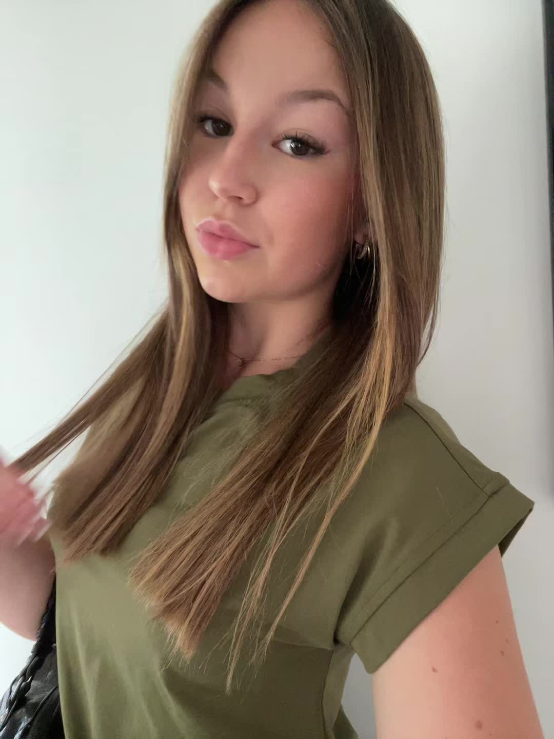 @𝒍𝒊𝒍𝒚-𝒋𝒂𝒅𝒆