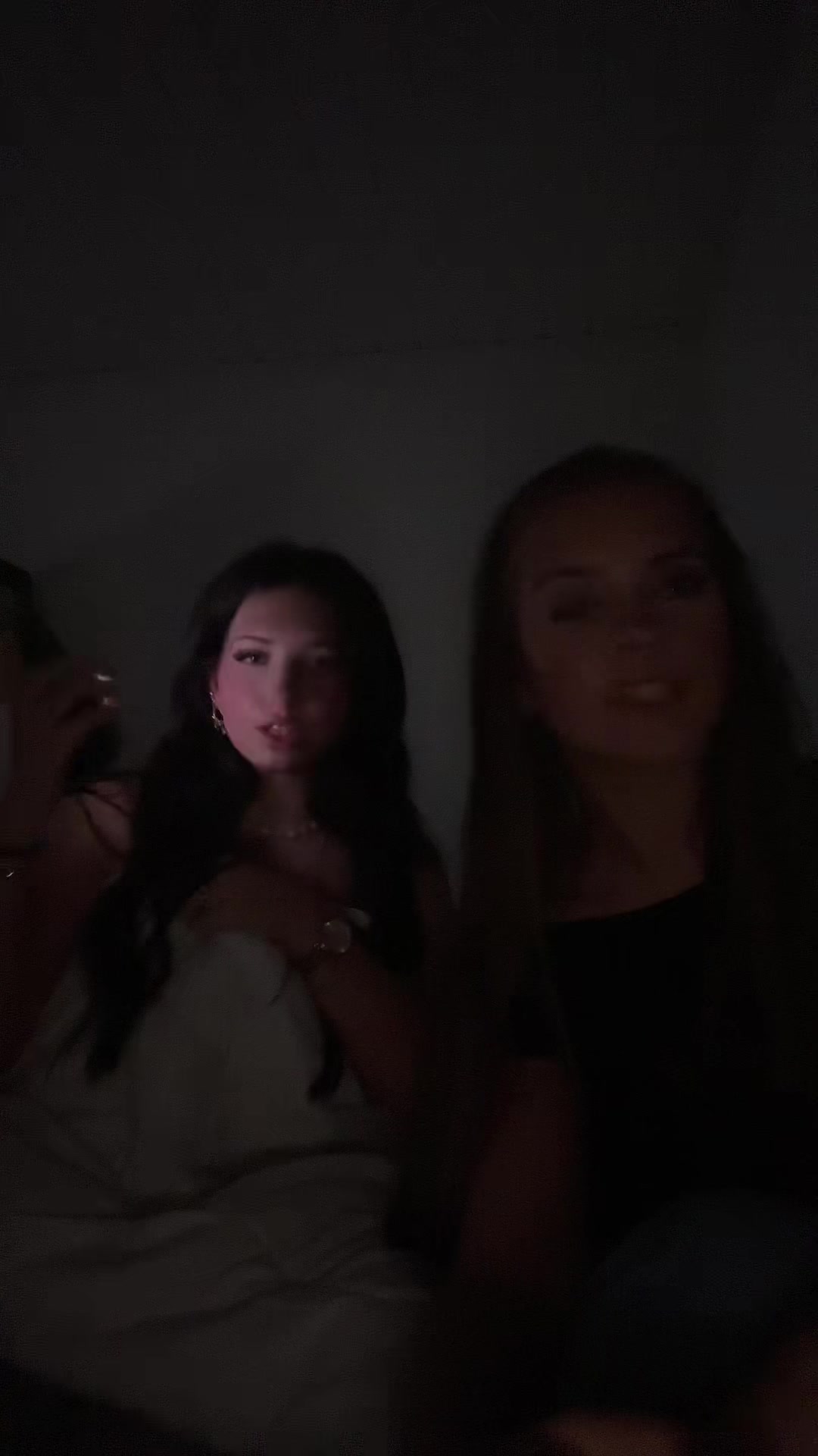 @𝓛𝓲𝓷𝓮-𝓢𝓸𝓯𝓲𝓮🥂🪩