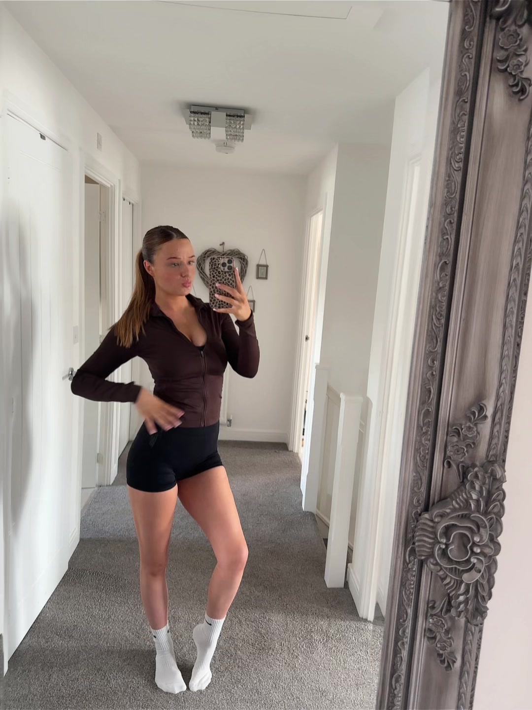 @hollyflounderrs
