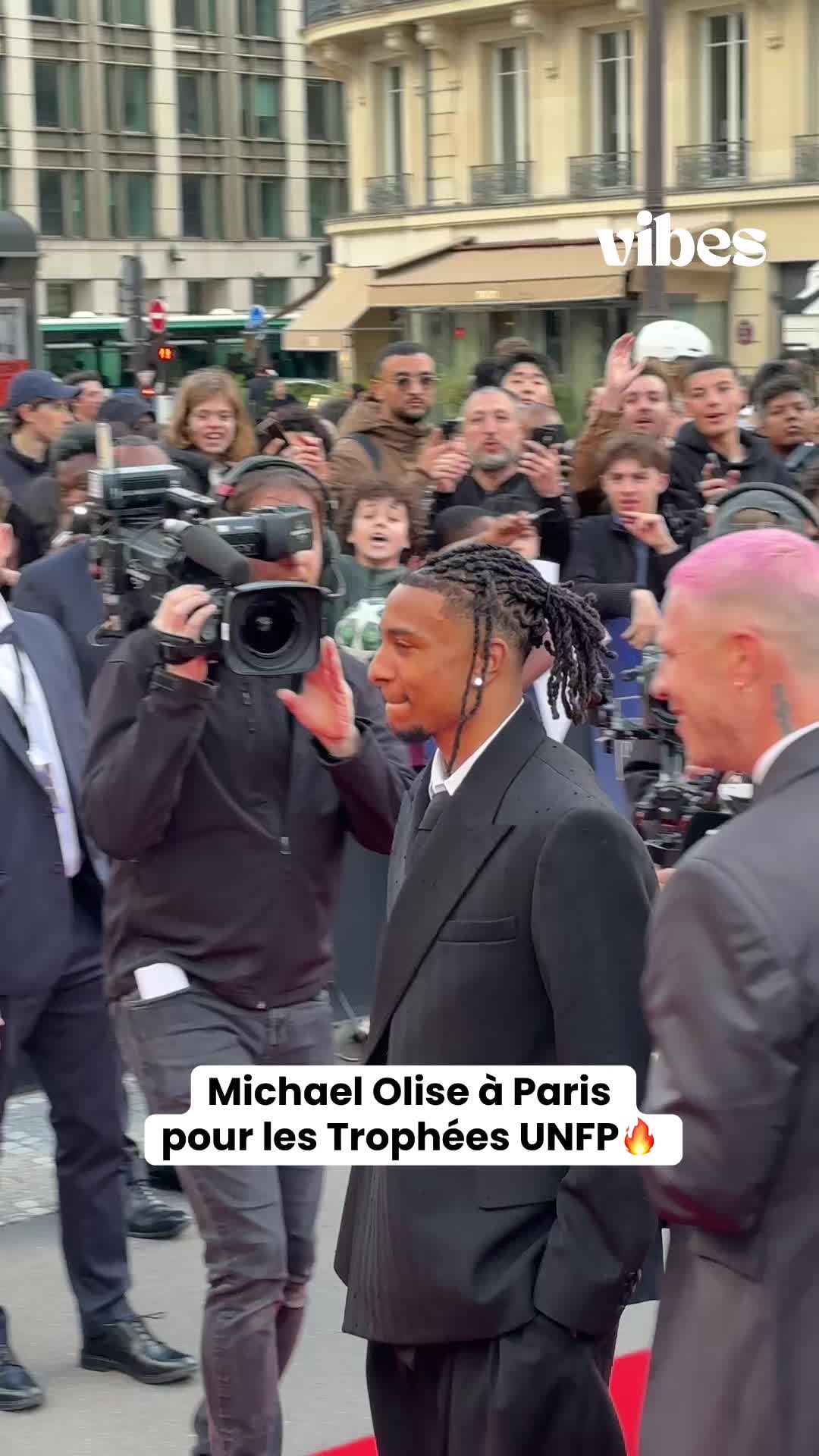 @vibesofficiel_