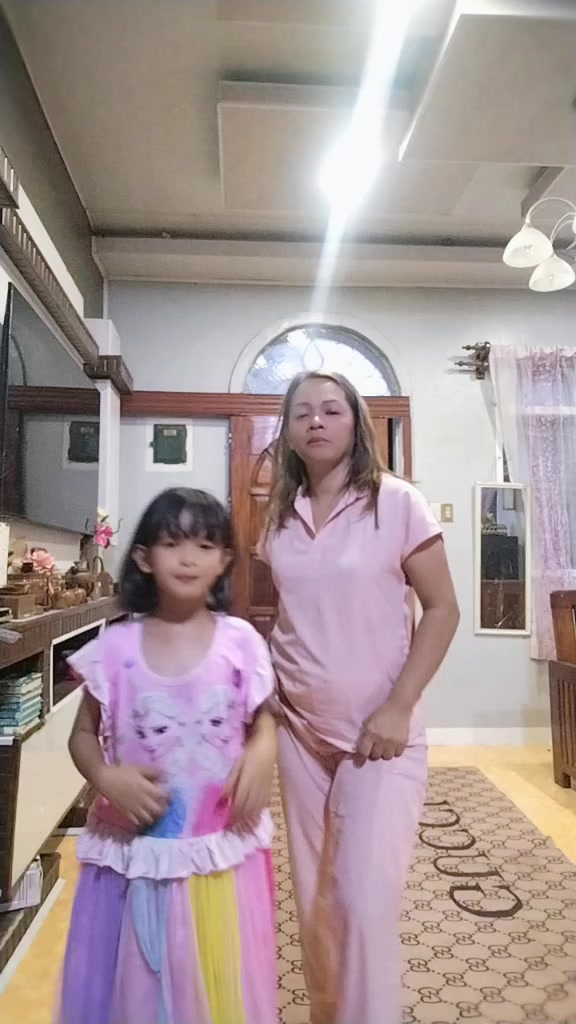 @iza marie tan