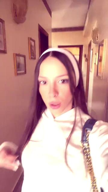 @𝑹𝒐𝒔𝒔𝒂𝒏𝒂 🍒