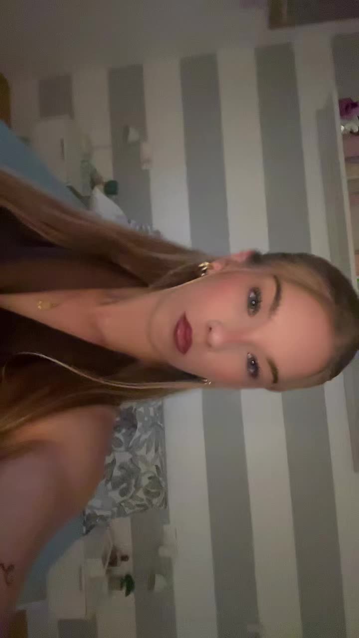 @_ainara11